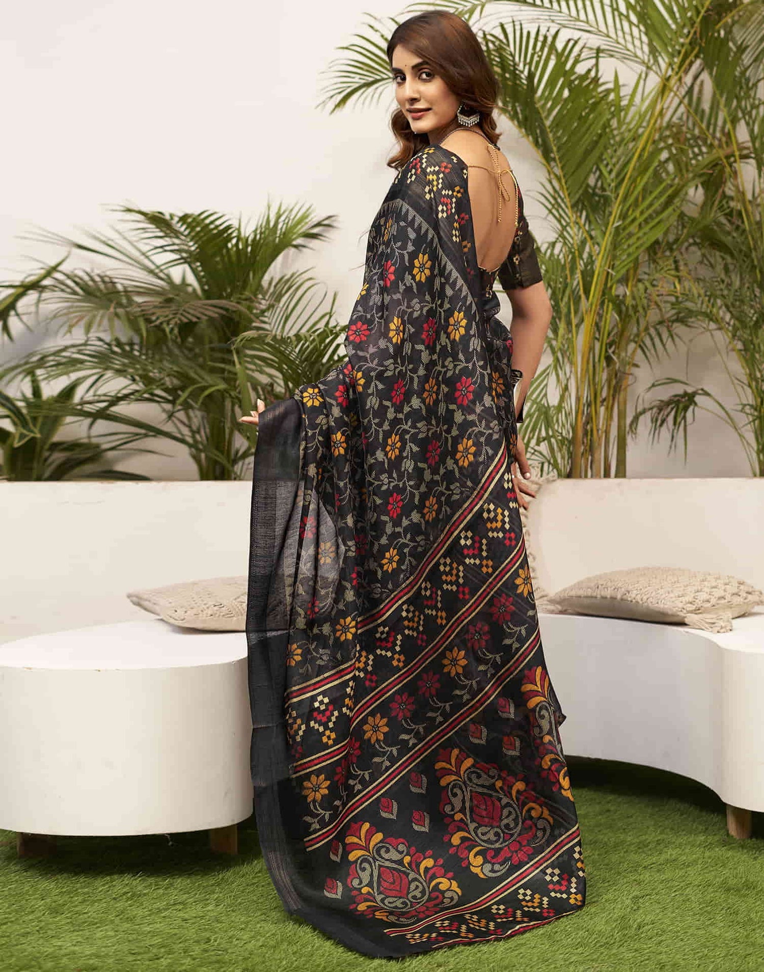 Elegant Black Handloom Cotton Saree