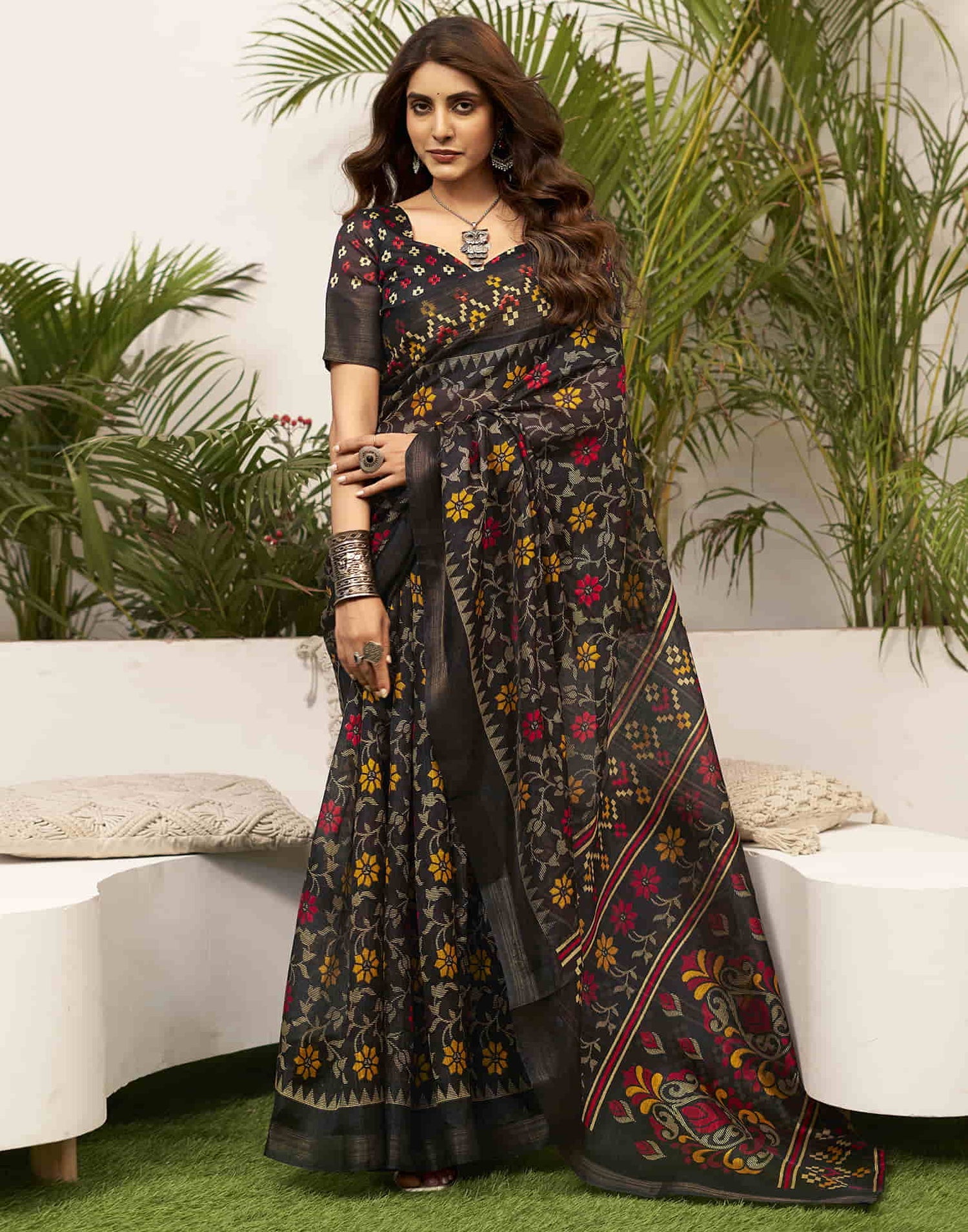 Elegant Black Handloom Cotton Saree