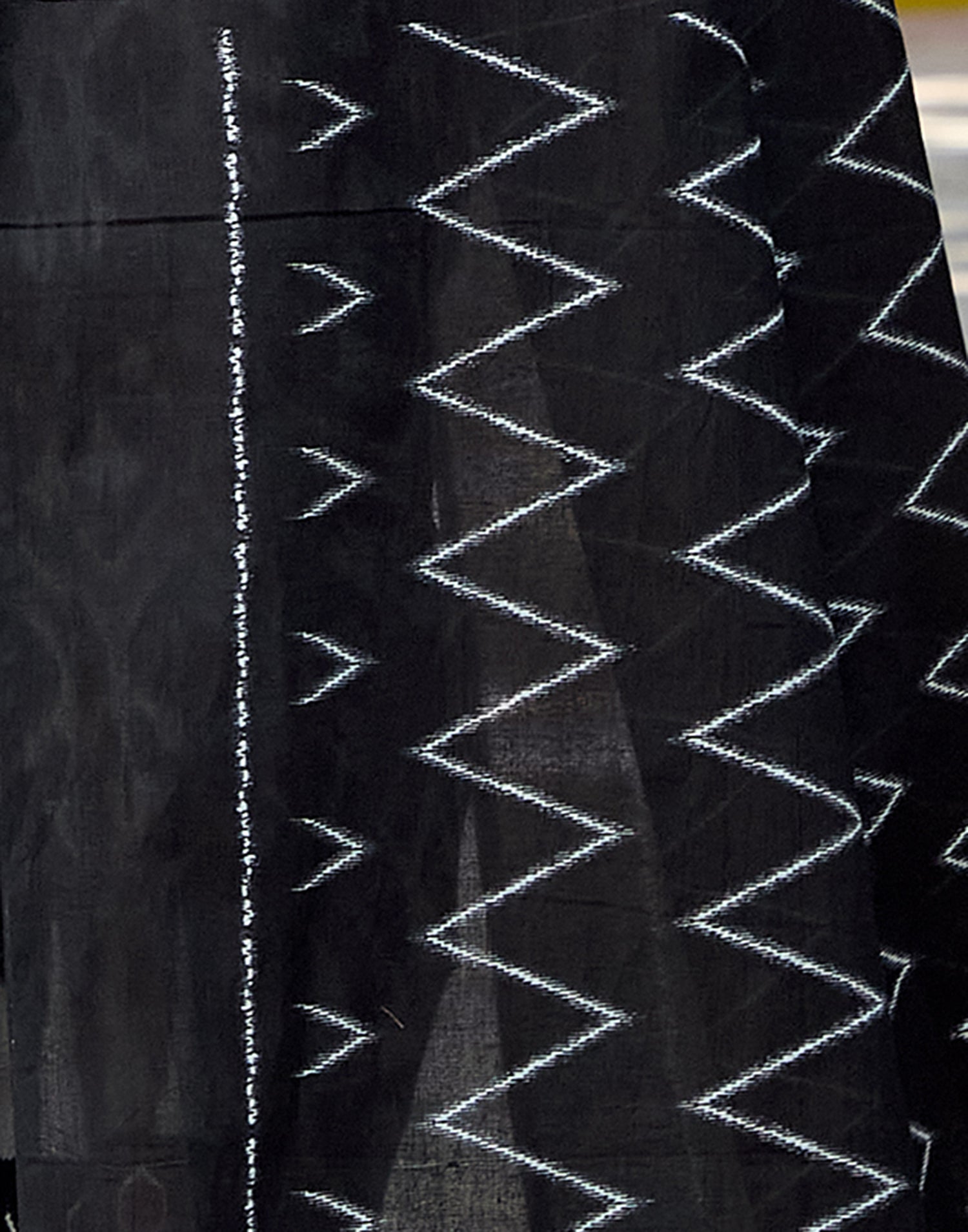 Sophisticated Black & Grey Cotton Saree