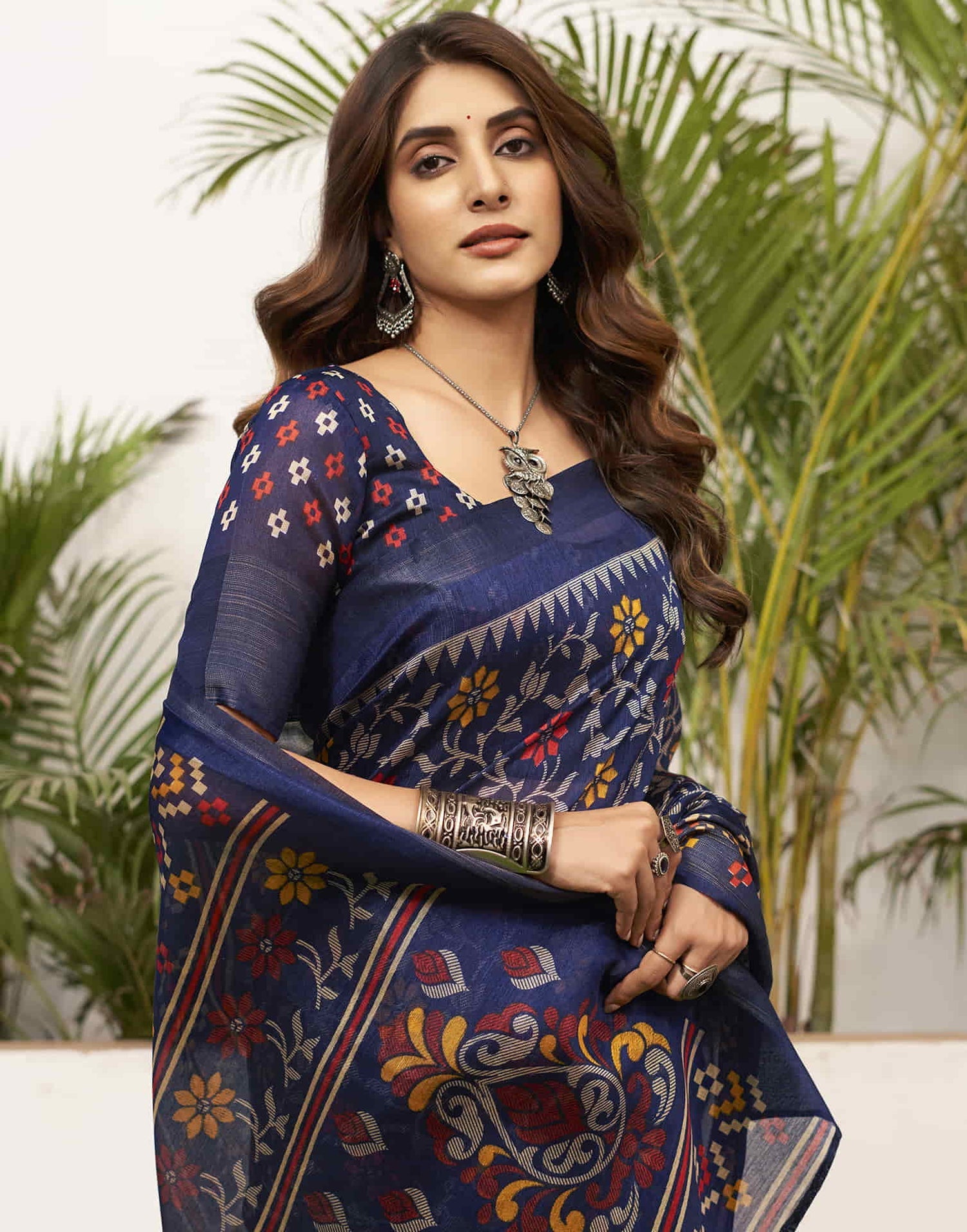 Sophisticated Navy Blue Handloom Cotton Saree