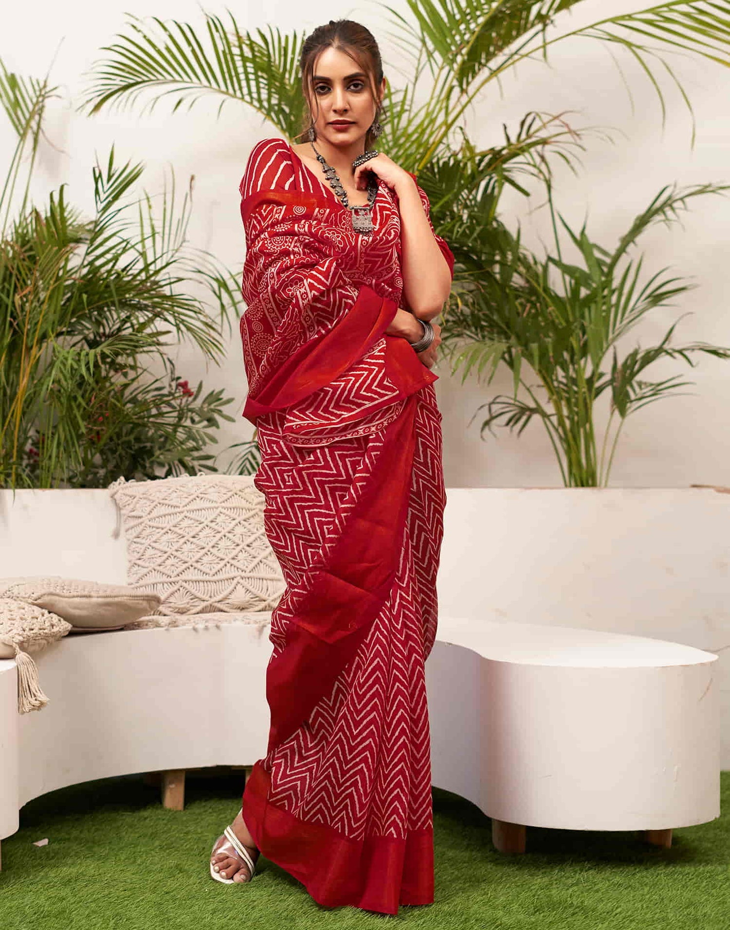 Vibrant Red Handloom Cotton Saree