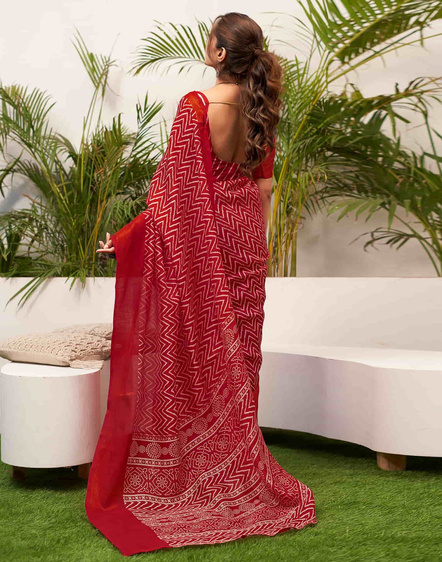 Vibrant Red Handloom Cotton Saree